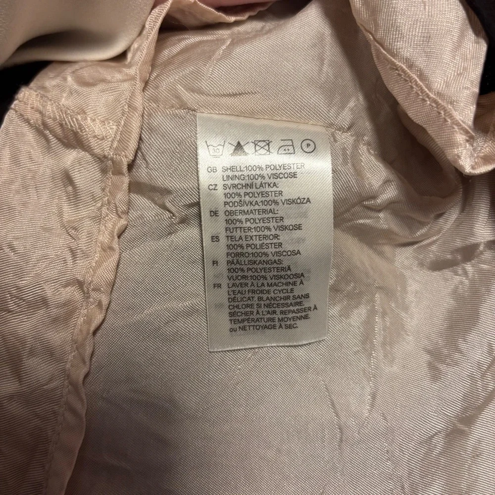 H&M Colorblock Sleeveless Sheath Dress Black Cream Business‎ Casual (Women's 8) - Picture 6 of 6